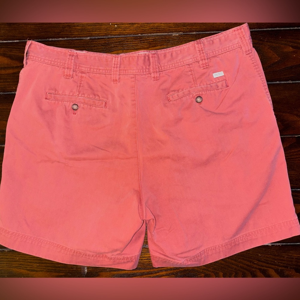 Izod Salmon Casual Shorts - Picture 4 of 6